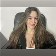 Profesora adecuada para las materias que sean necesarias